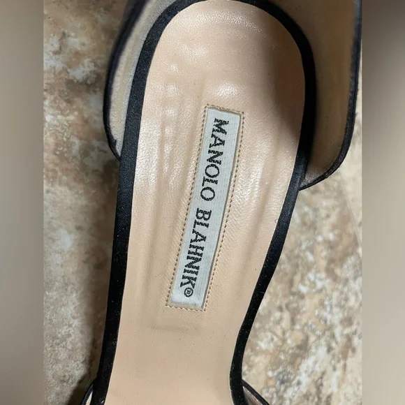 Manolo Blahnik black satin Sedaraby D’Orsay heels size 39 - Picture 10 of 13